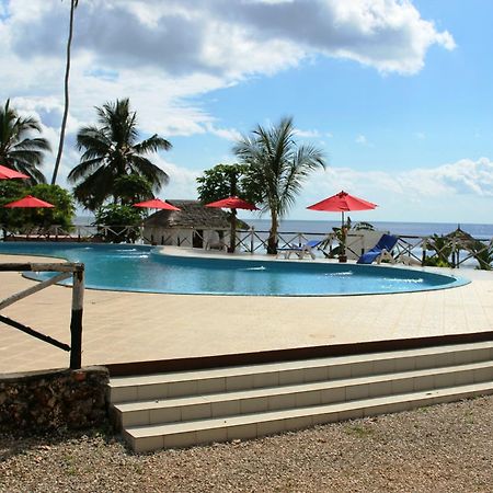 Coconut Tree Village Beach Resort Uroa Εξωτερικό φωτογραφία